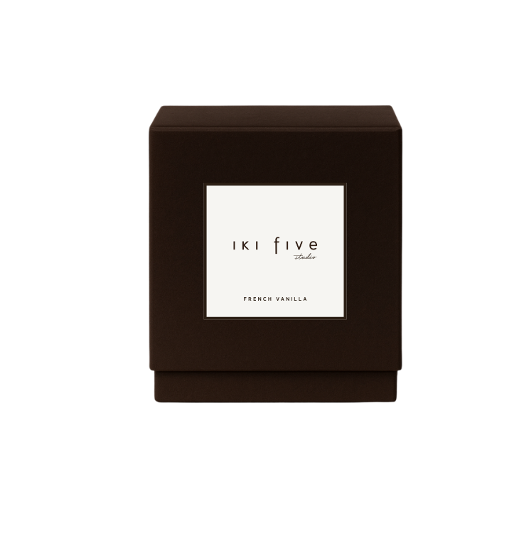 Arabic Oud Scented Candle – Luxury Long-Lasting Soy Wax Home Fragrance